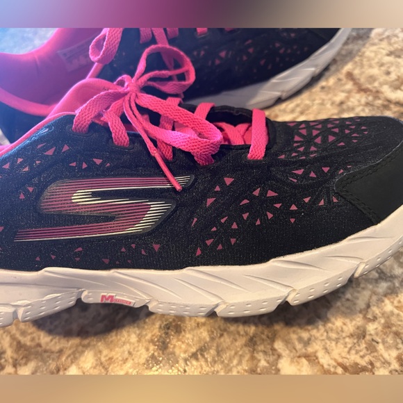 Skechers Go Fit 2 Memory Foam shoes Womens 8 black pink Form Fit Goga Mat lace - Picture 2 of 13